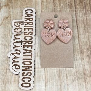 Glitter Pink 'MOM' Heart Dangle Earrings
